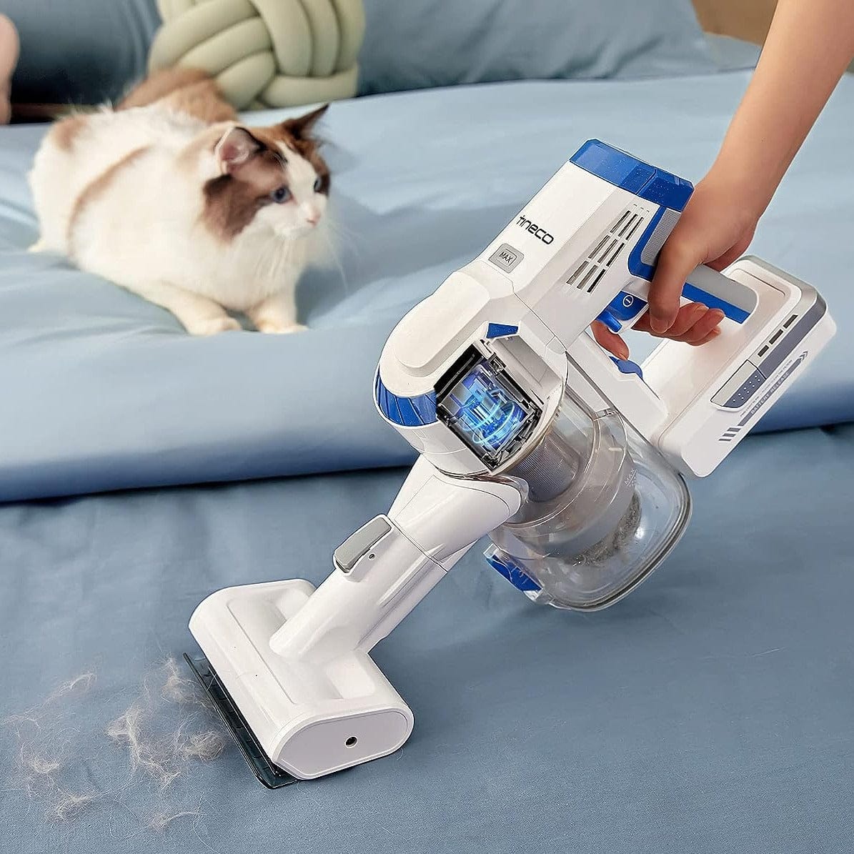 CORDLESS VACUUM CLEANER